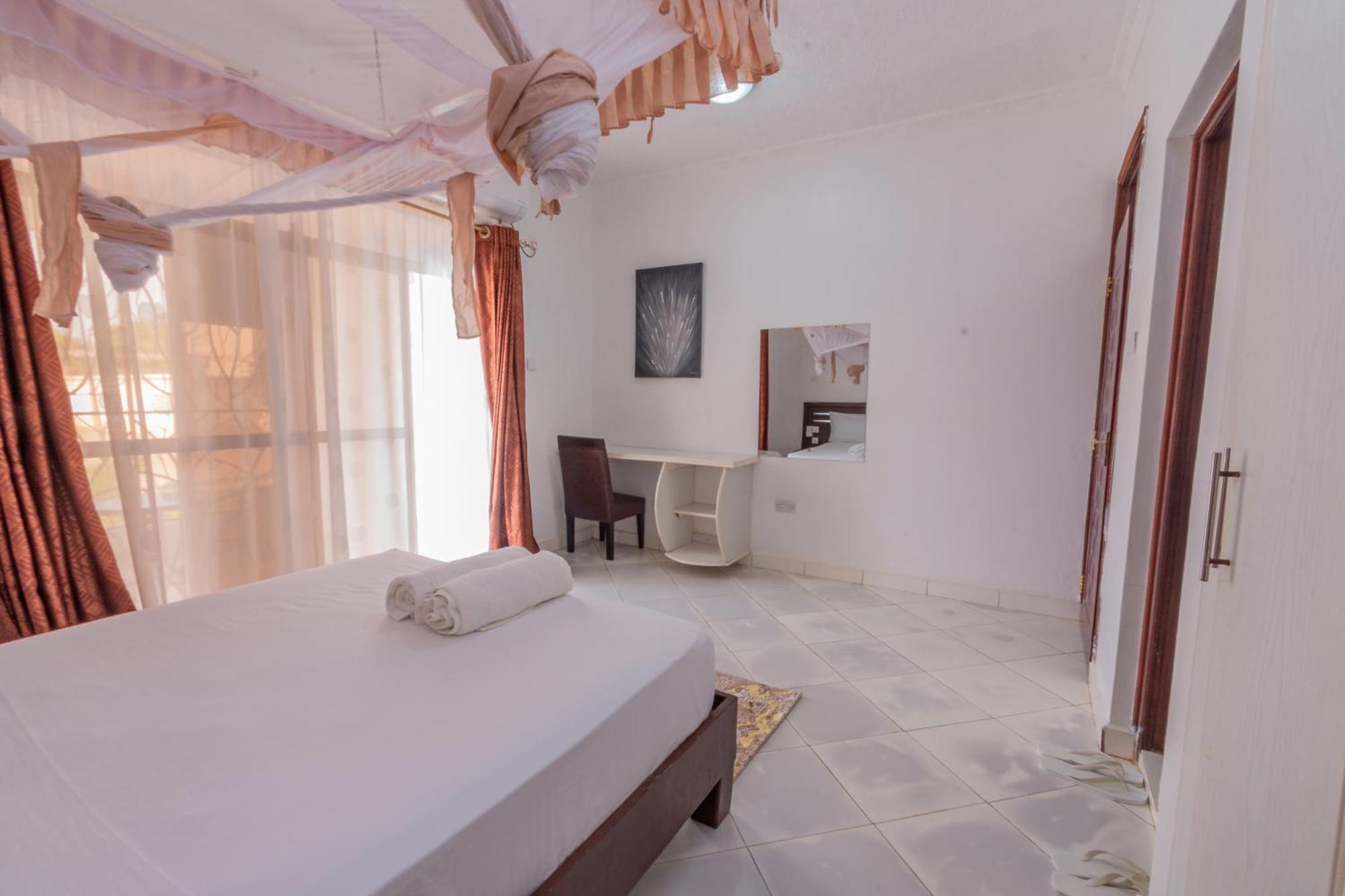 Leomilo Holidays Диани-Бич Номер фото